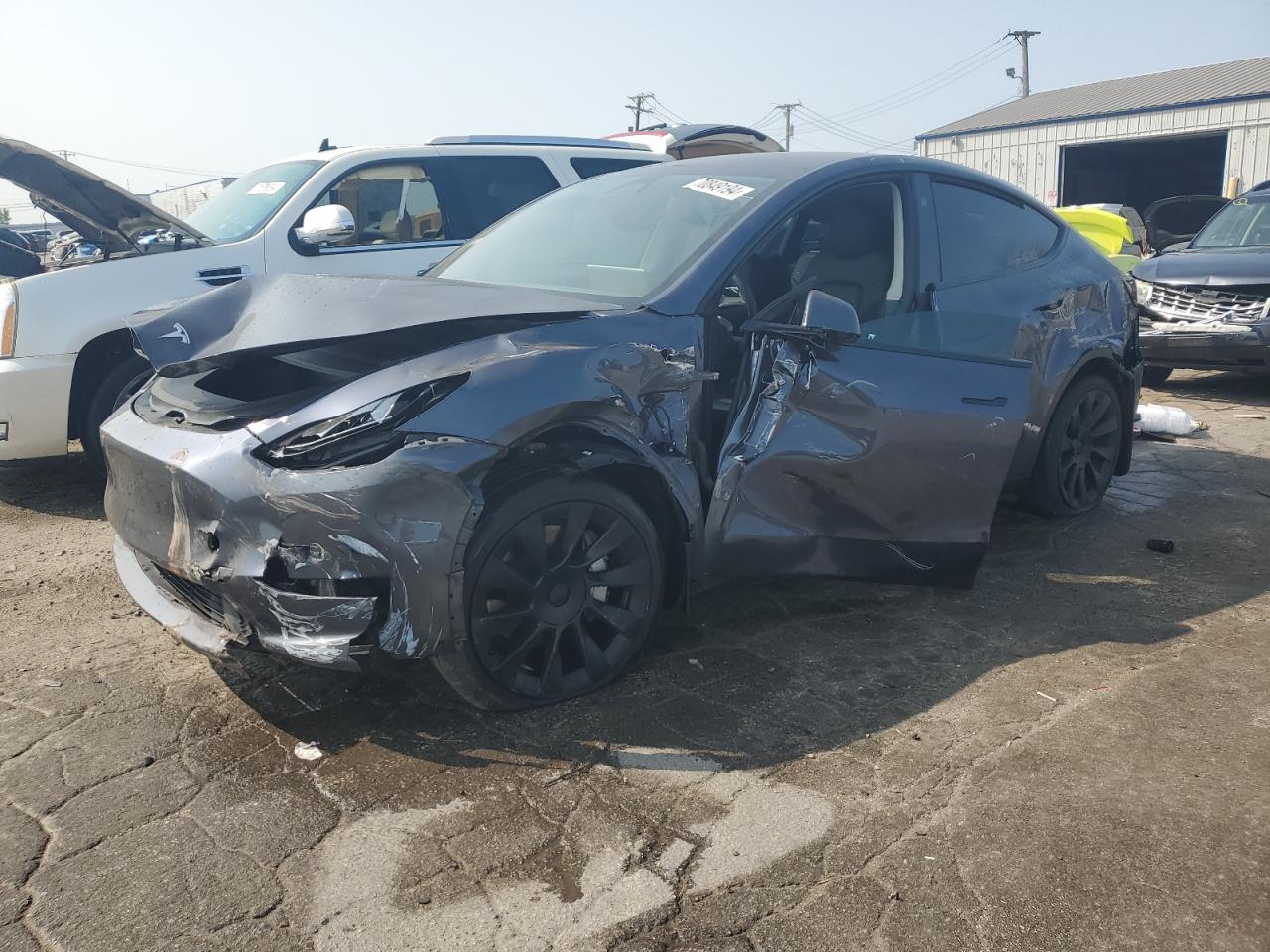 TESLA MODEL Y 2023