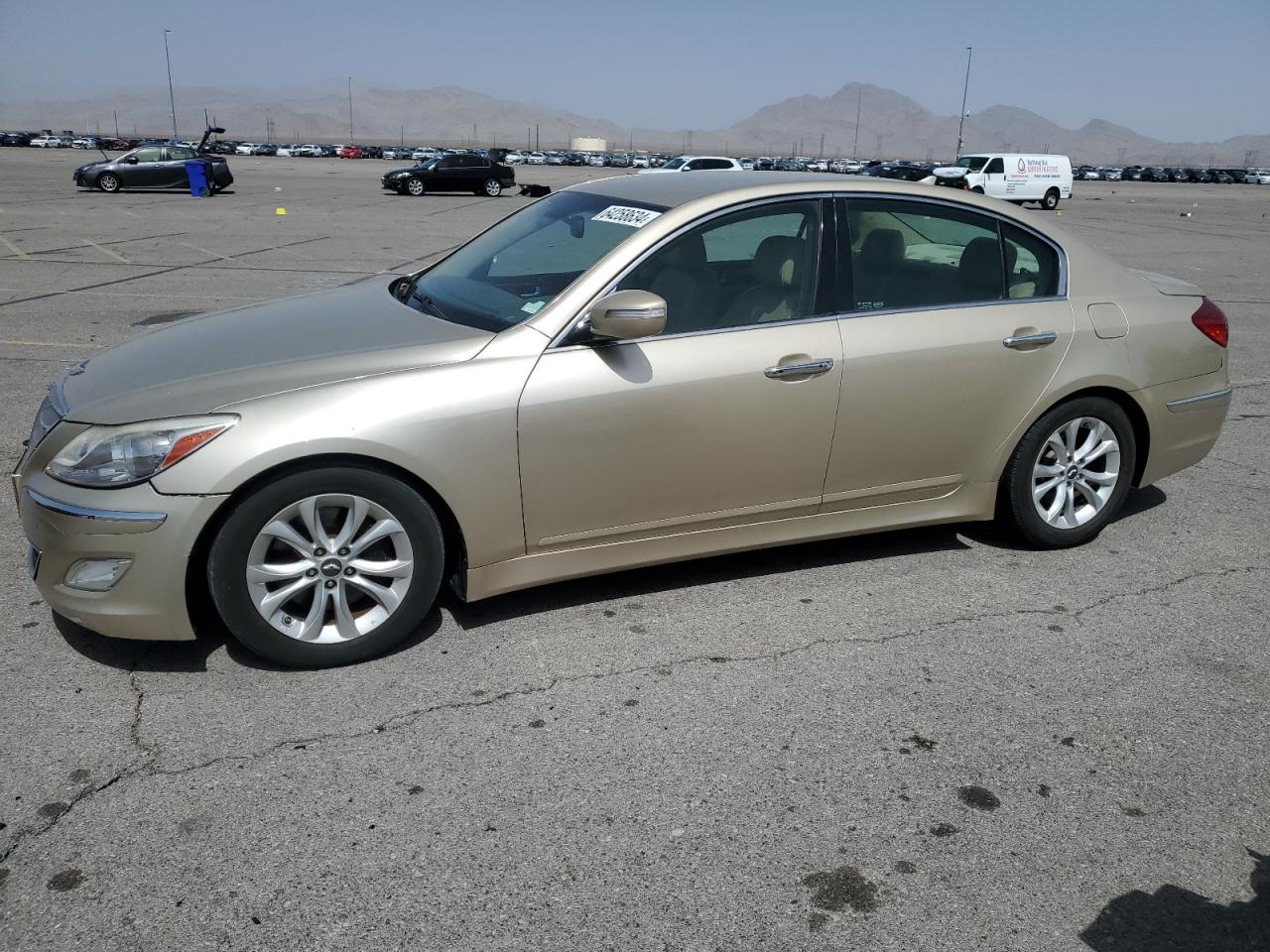 HYUNDAI Genesis 3. 2012