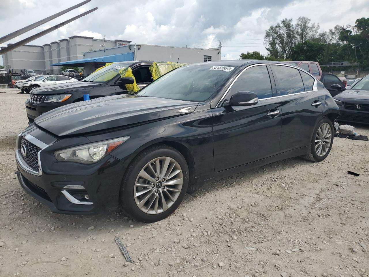 INFINITI Q50 Luxe 2021