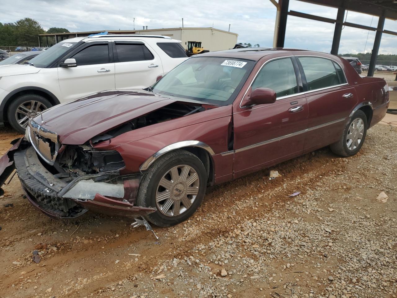 LINCOLN TOWN CAR C 2003
