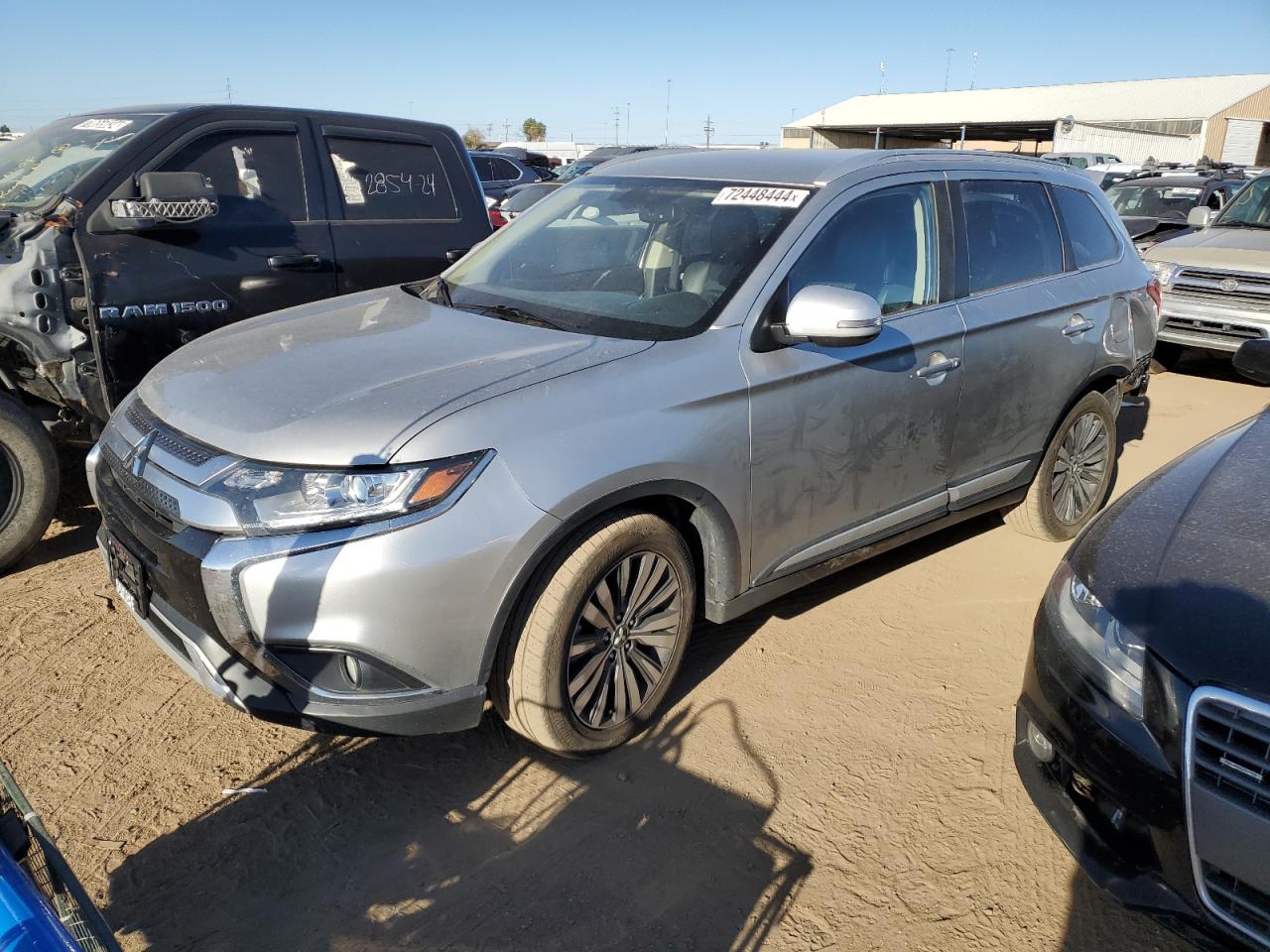 MITSUBISHI OUTLANDER 2019