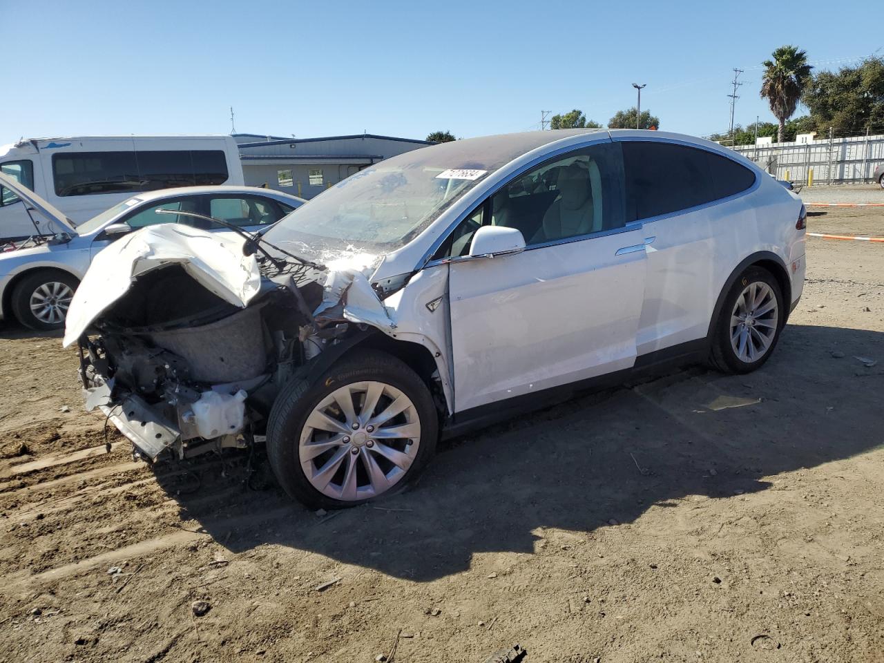 TESLA MODEL X 2016