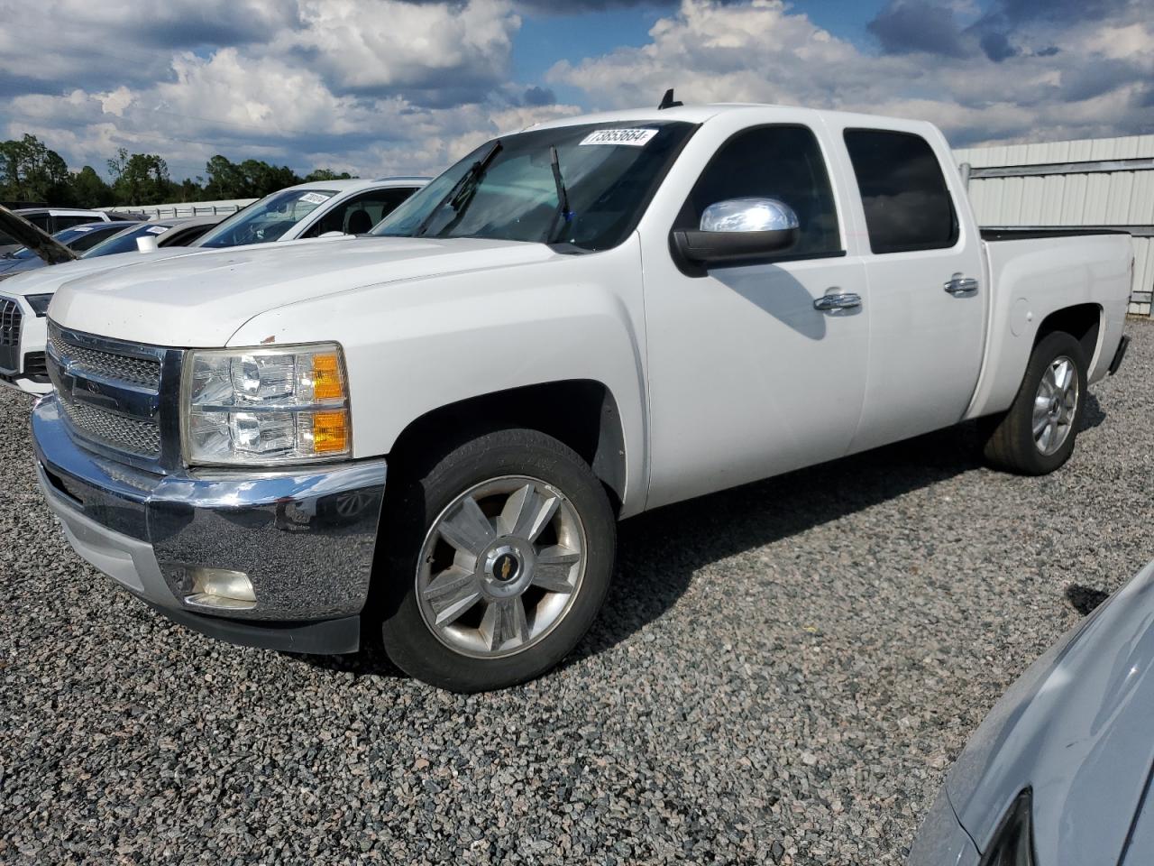 CHEVROLET SILVERADO 2013