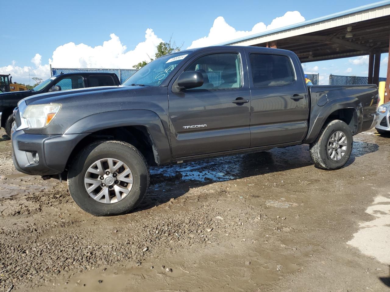 TOYOTA TACOMA DOU 2015