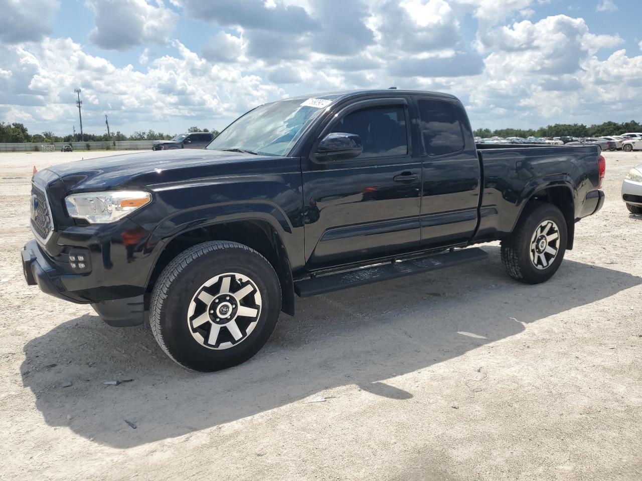 TOYOTA TACOMA ACC 2019