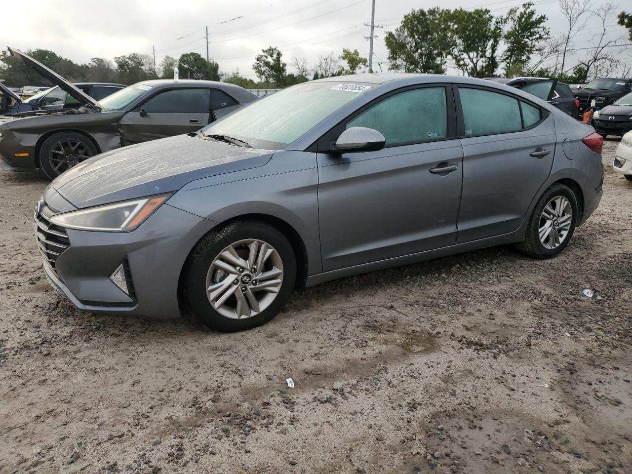 HYUNDAI ELANTRA SE 2019