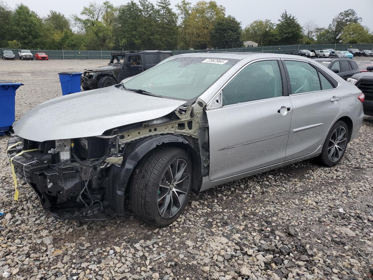 TOYOTA CAMRY LE 2017