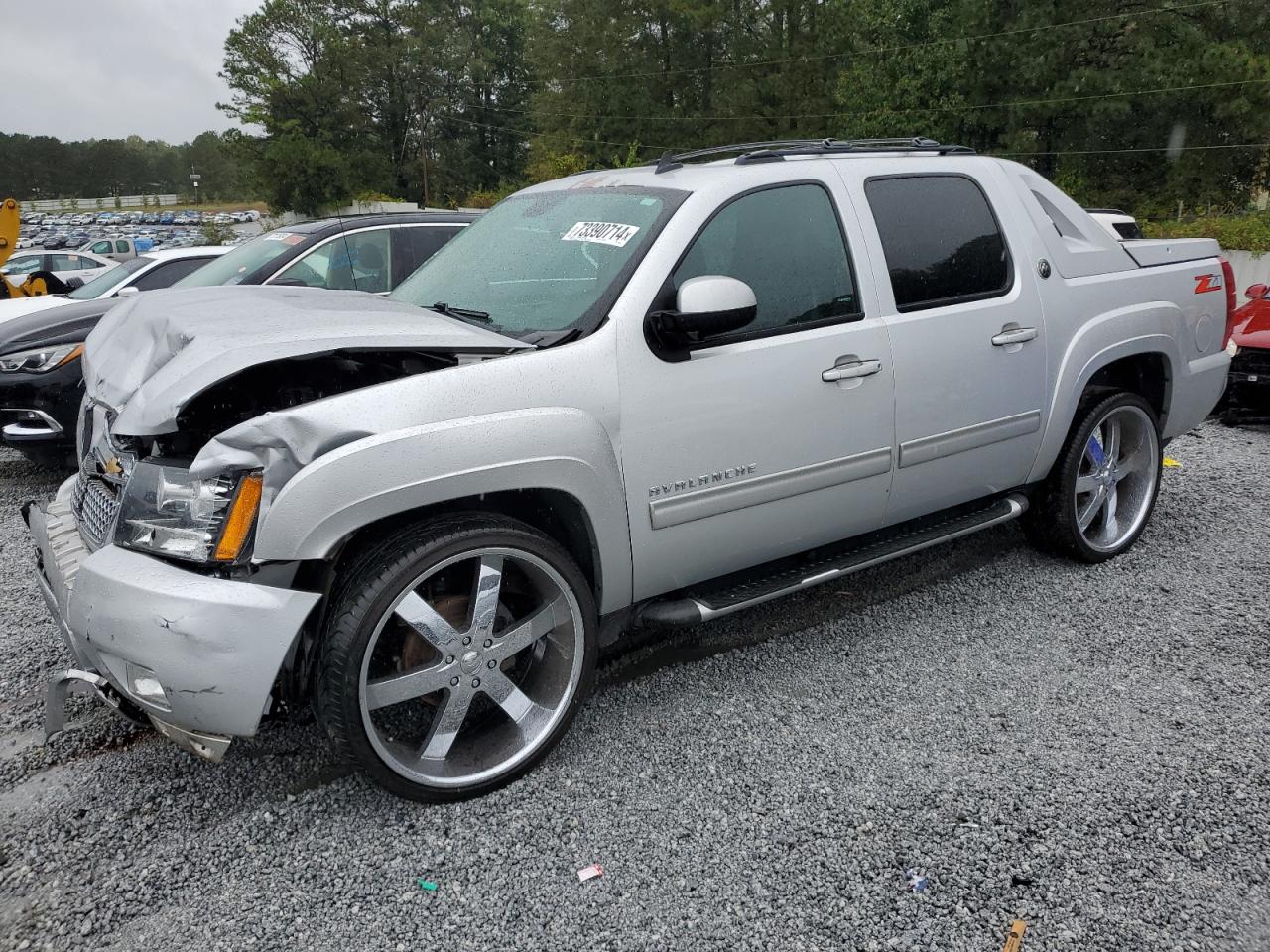 CHEVROLET AVALANCHE 2013