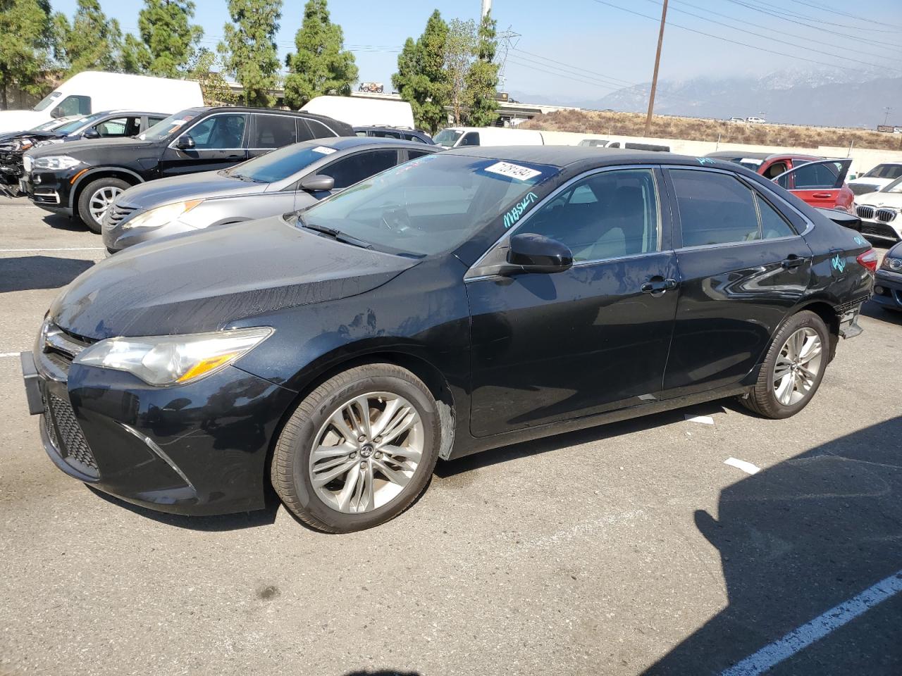 TOYOTA CAMRY LE 2017