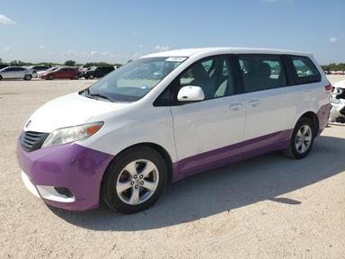 Toyota Sienna 2014