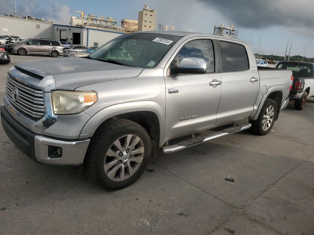TOYOTA TUNDRA CRE 2015