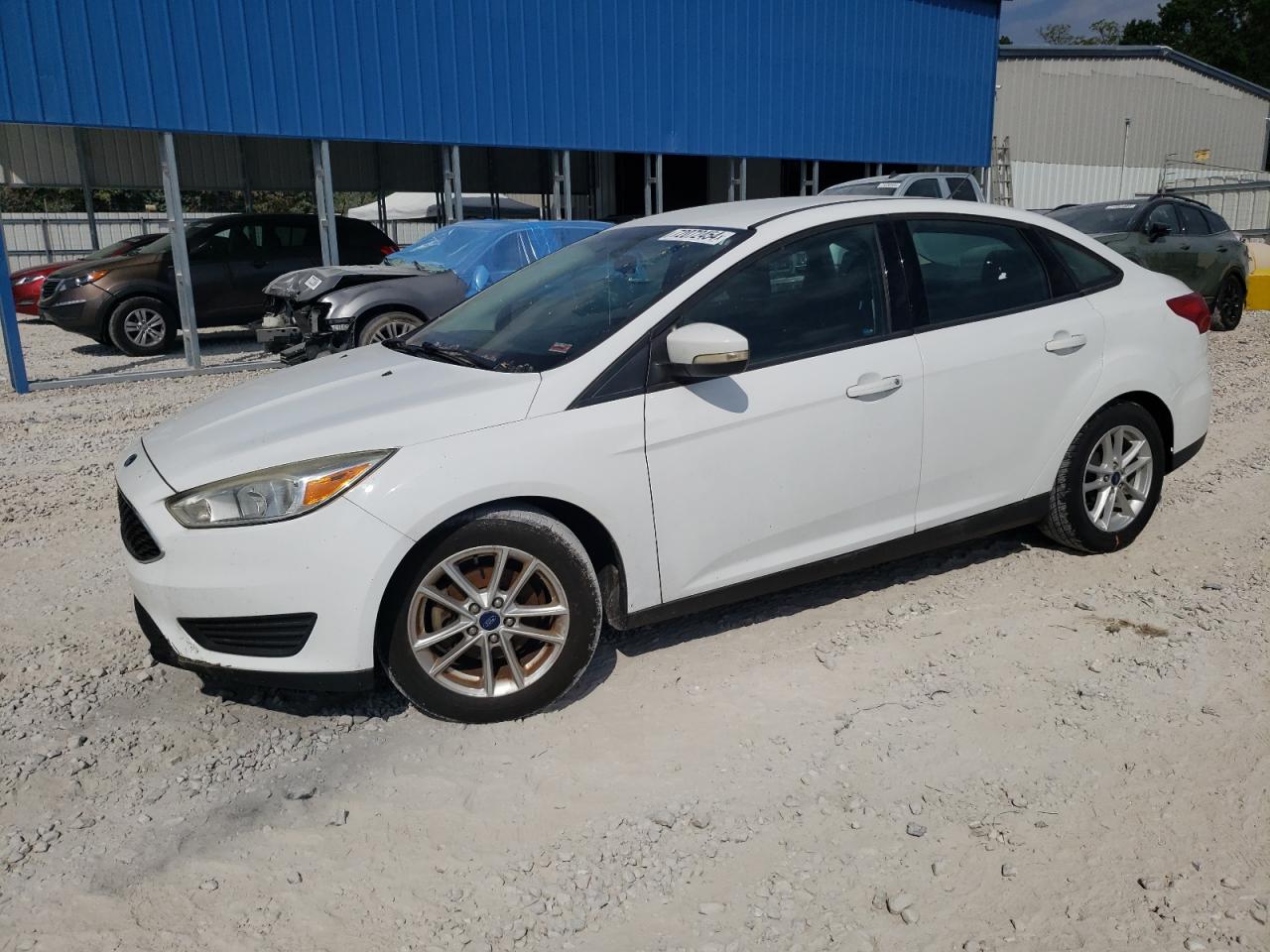FORD FOCUS SE 2017