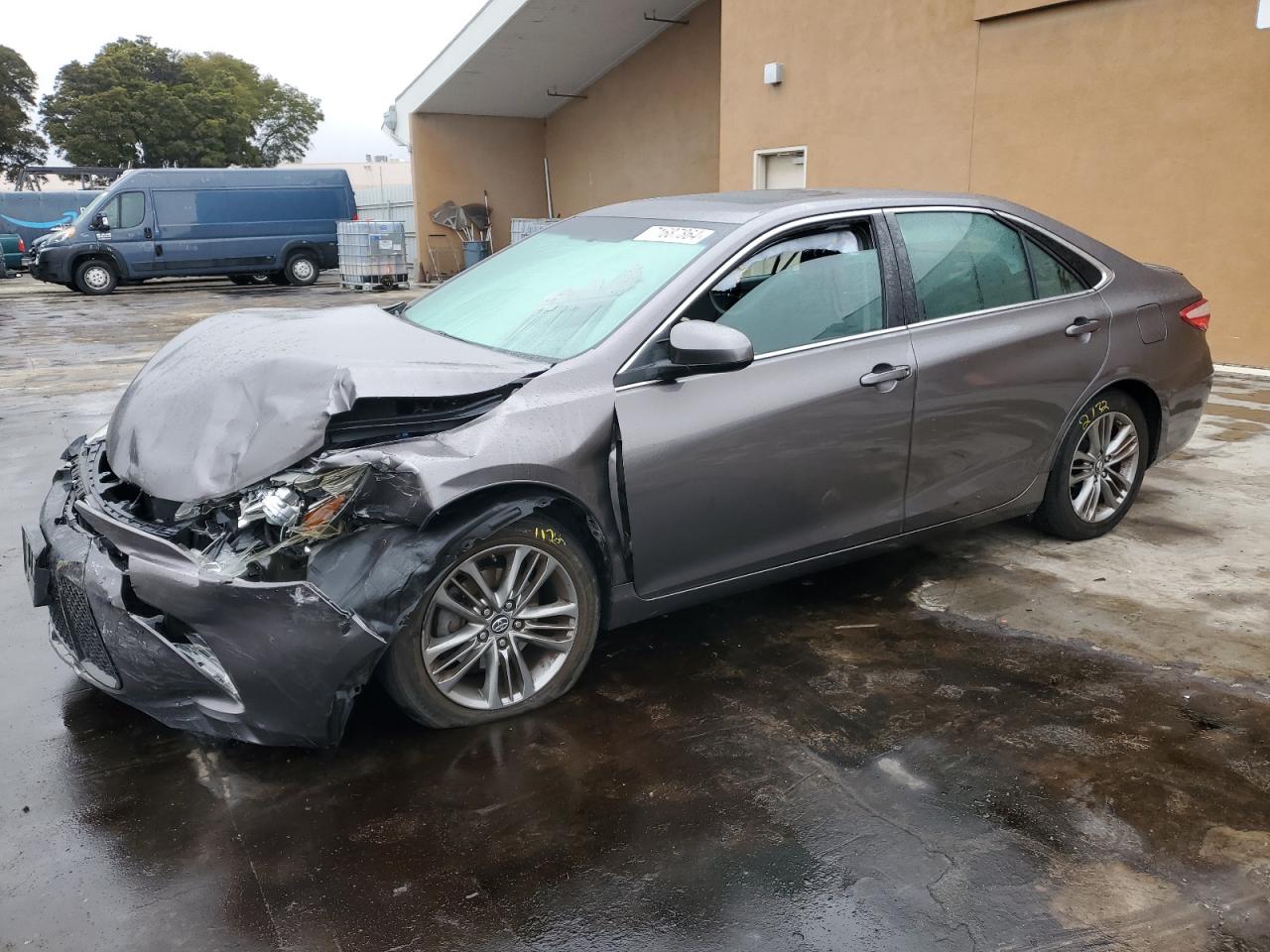 TOYOTA CAMRY LE 2017