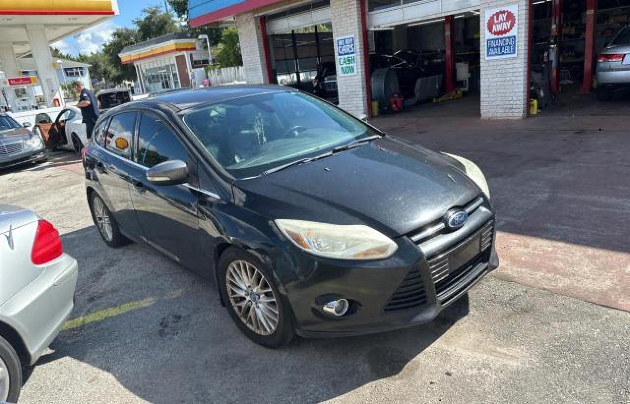 FORD FOCUS SEL 2012
