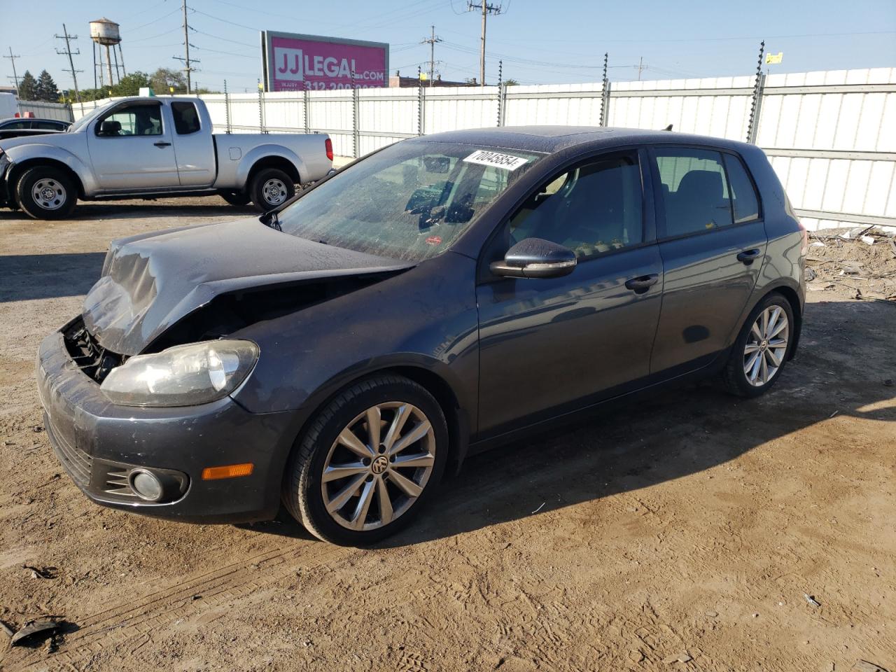 VOLKSWAGEN Golf 2012
