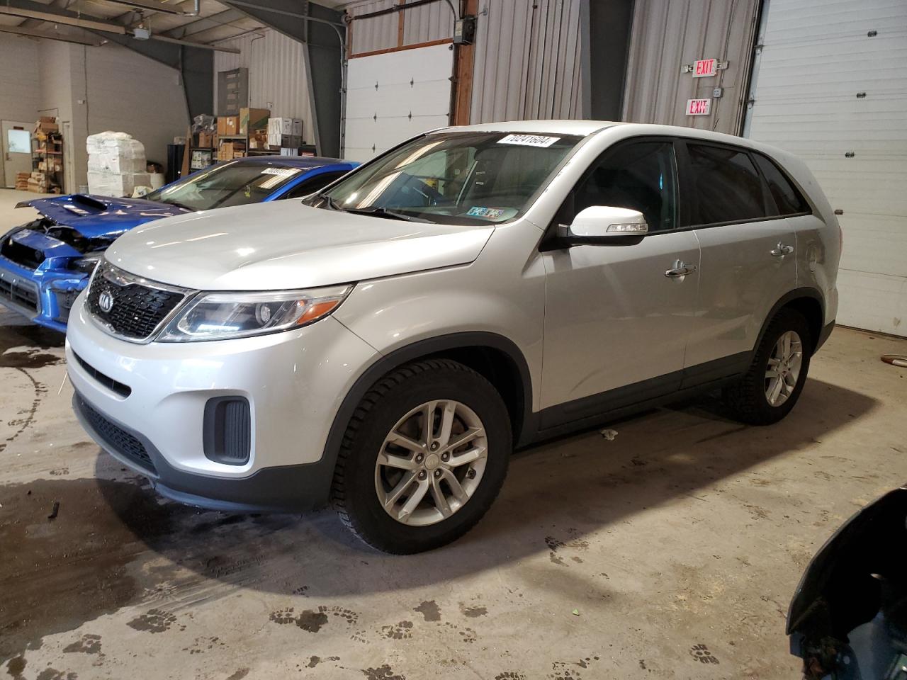 KIA SORENTO LX 2014