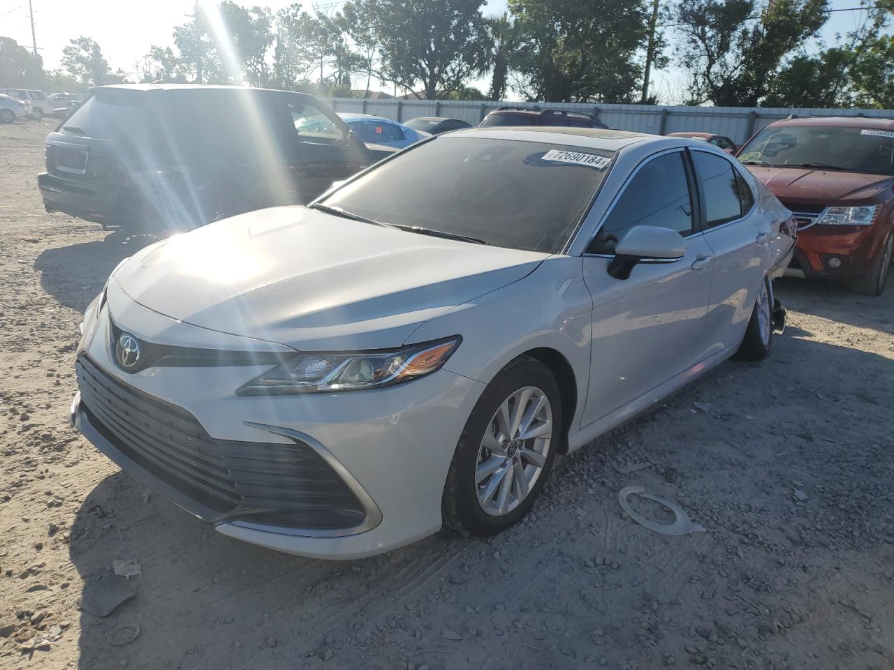 TOYOTA CAMRY LE 2024