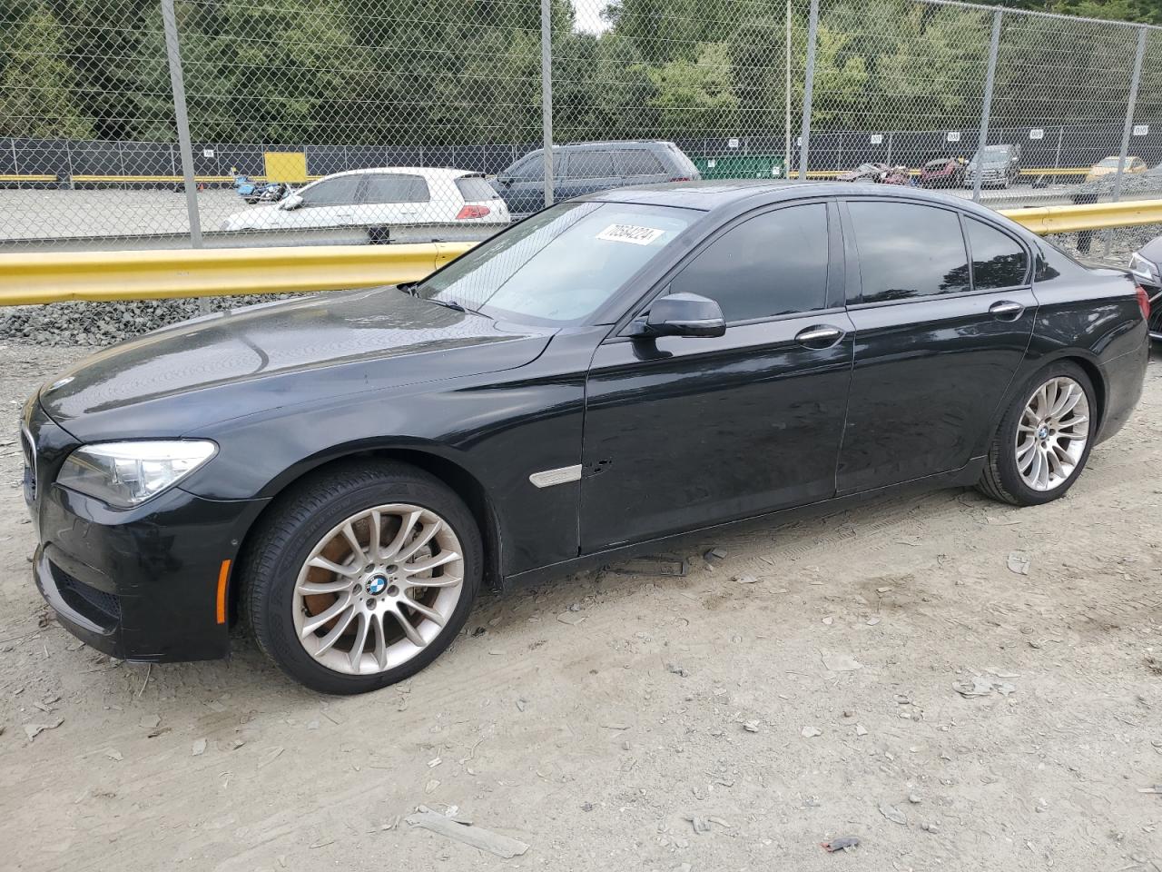 BMW 750 XI 2013