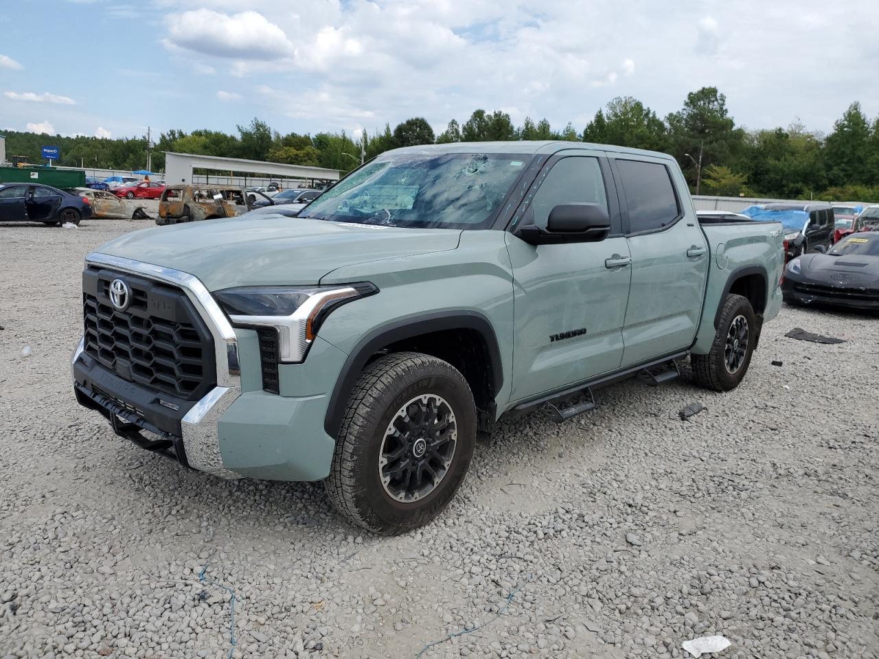 TOYOTA TUNDRA CRE 2024