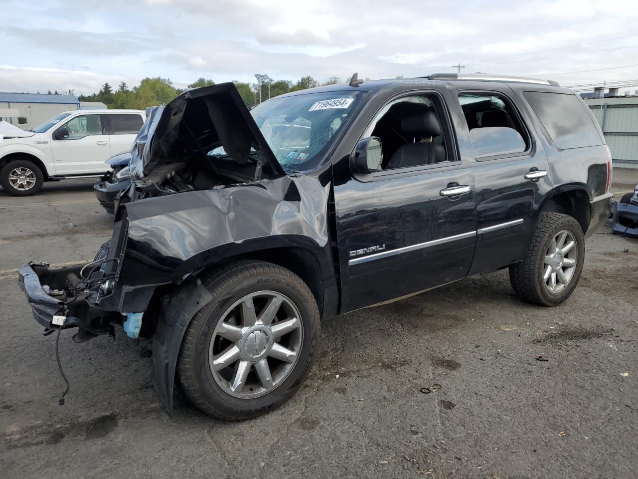 GMC YUKON DENA 2014