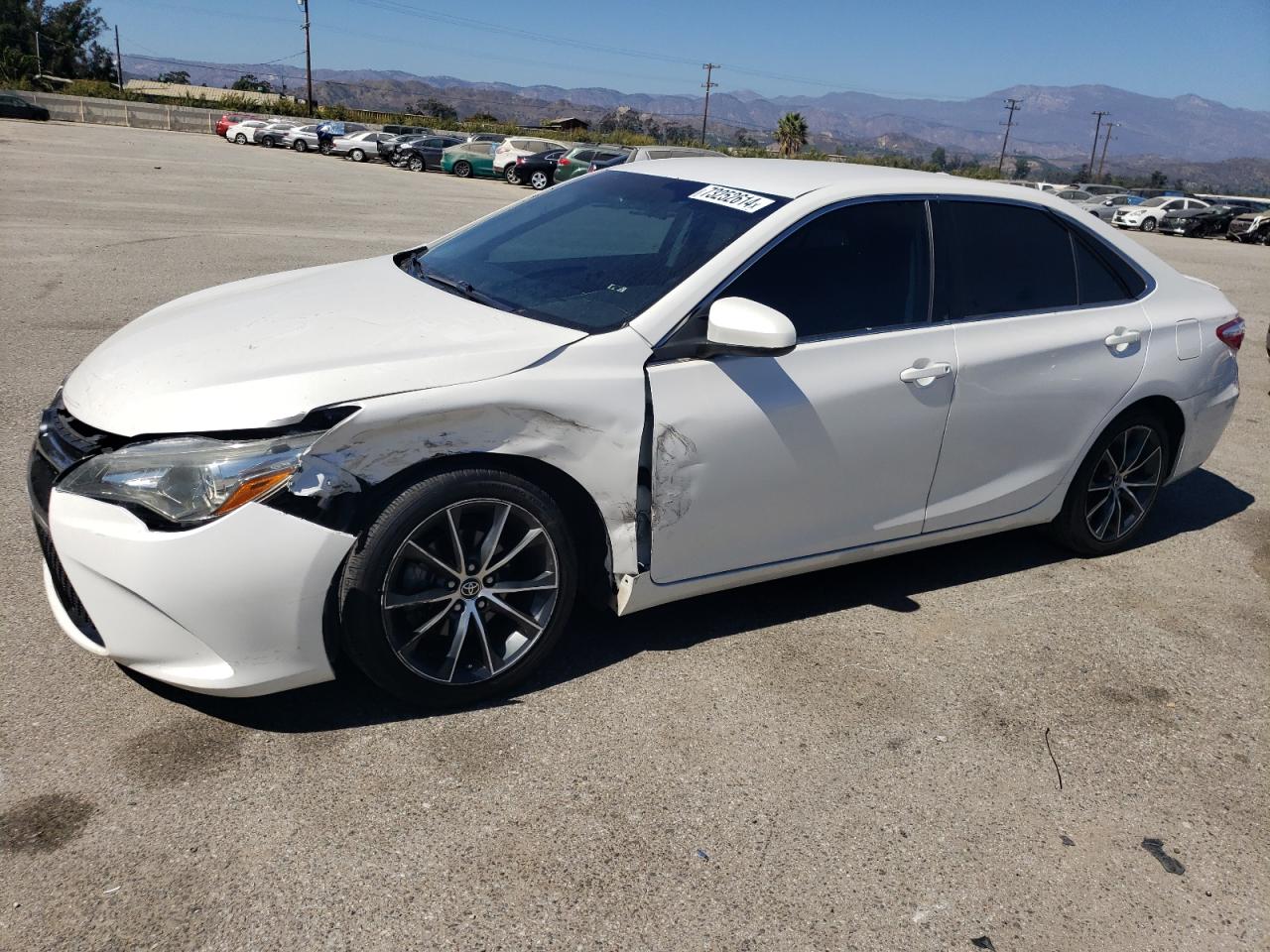 TOYOTA CAMRY LE 2015