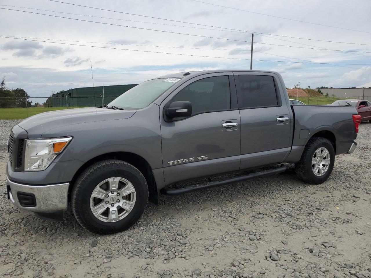NISSAN TITAN S 2019