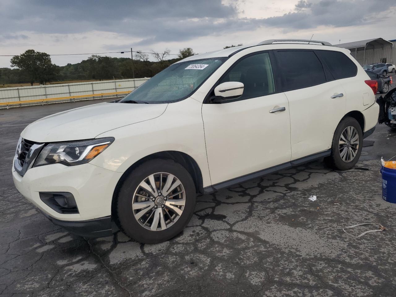NISSAN PATHFINDER 2018