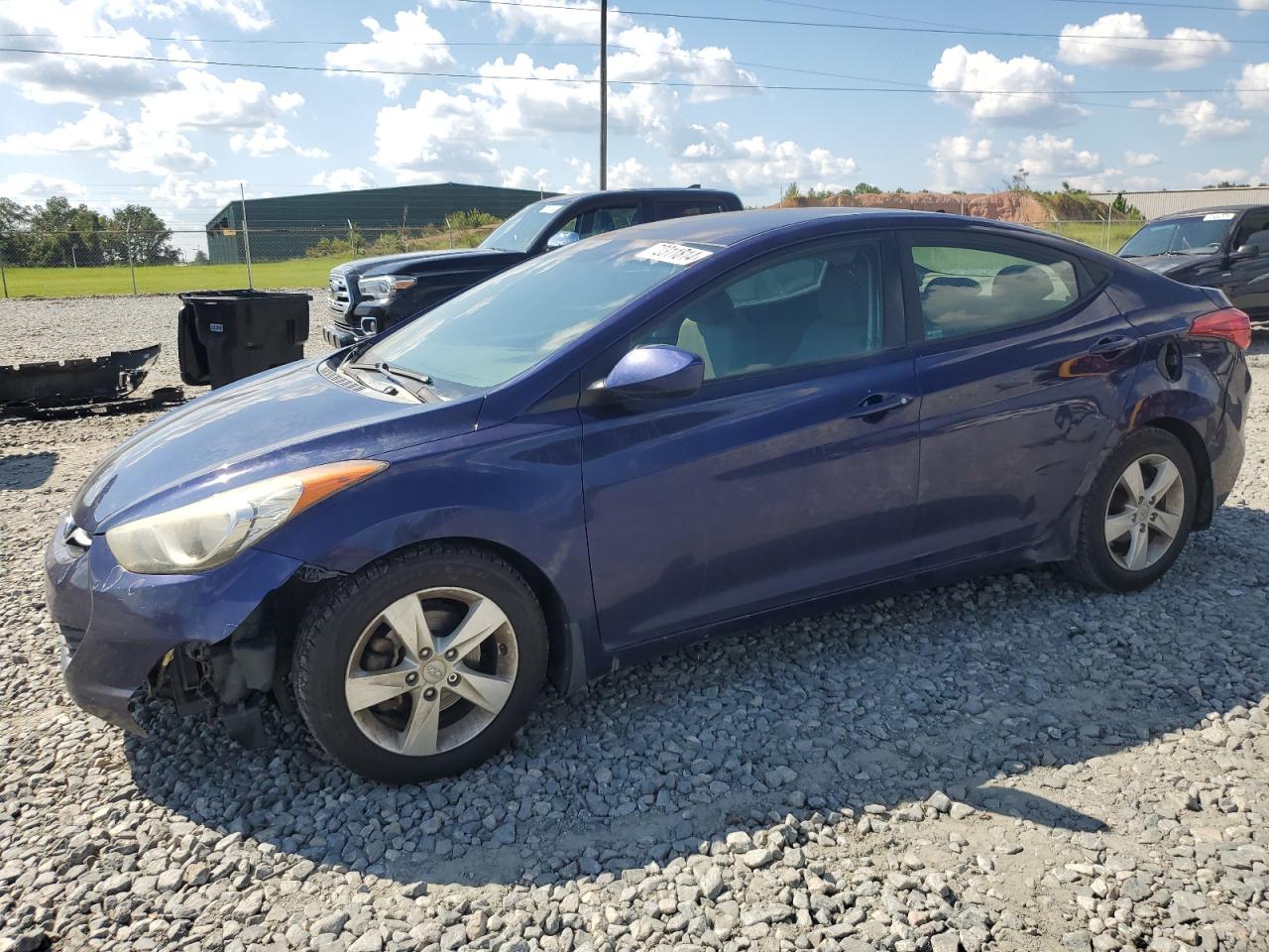 HYUNDAI ELANTRA GL 2013