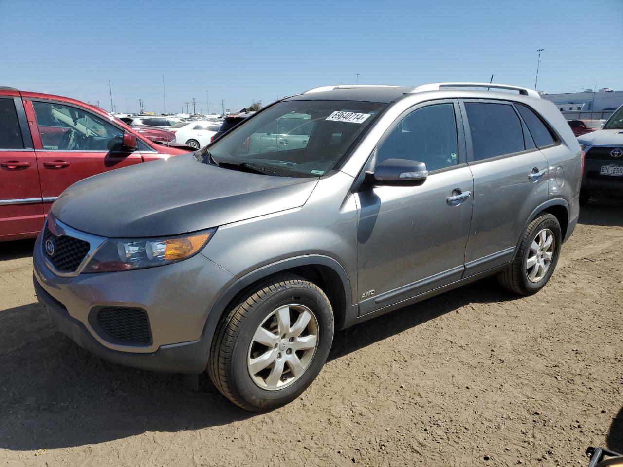 KIA SORENTO LX 2013