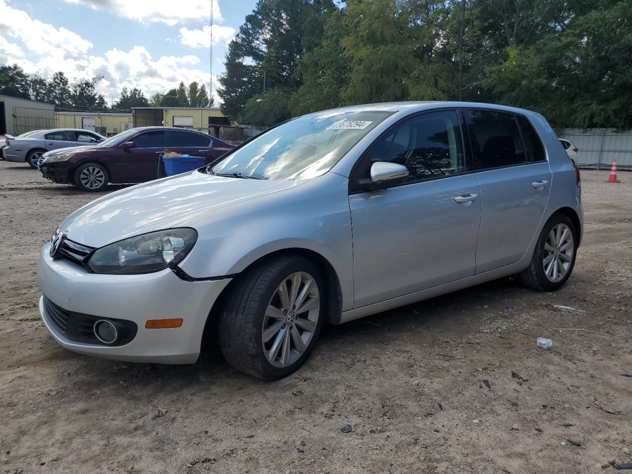 VOLKSWAGEN GOLF 2012