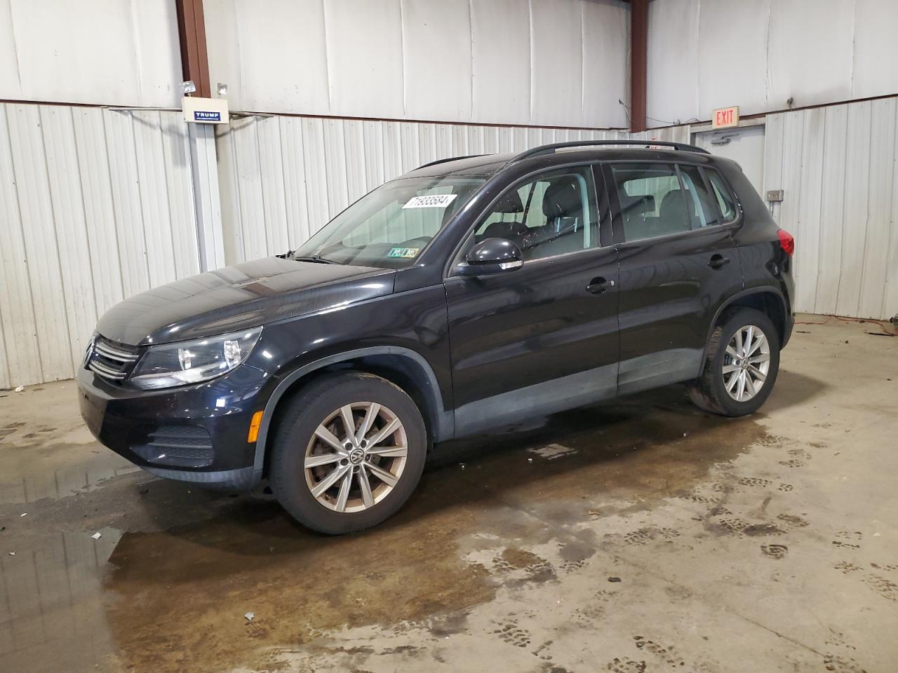 VOLKSWAGEN Tiguan S 2017
