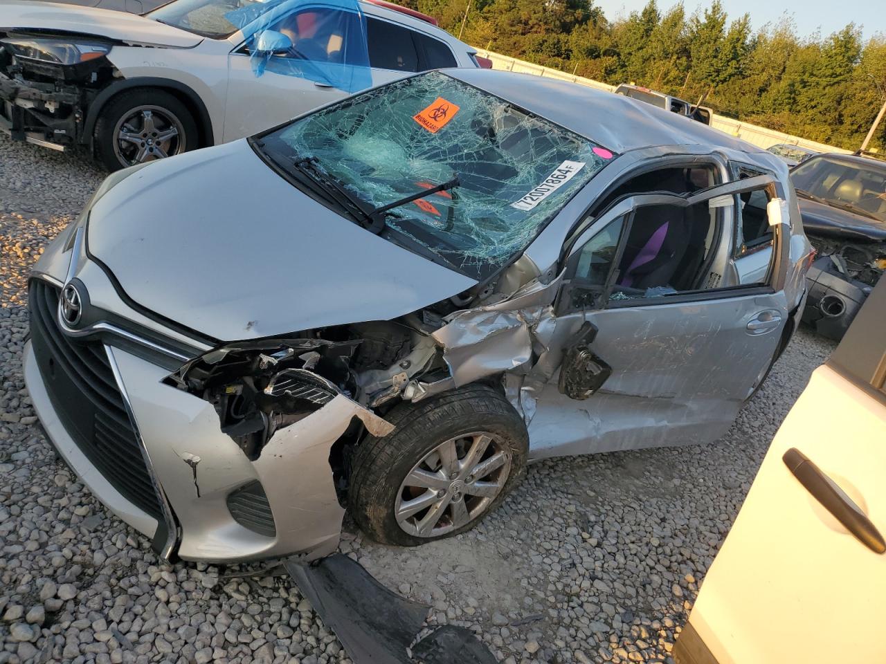 TOYOTA YARIS 2015