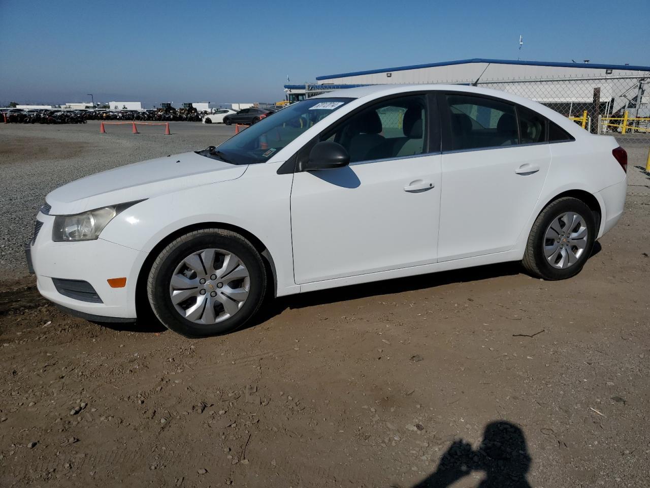 CHEVROLET CRUZE LS 2012