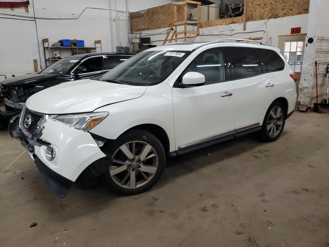 NISSAN PATHFINDER 2016