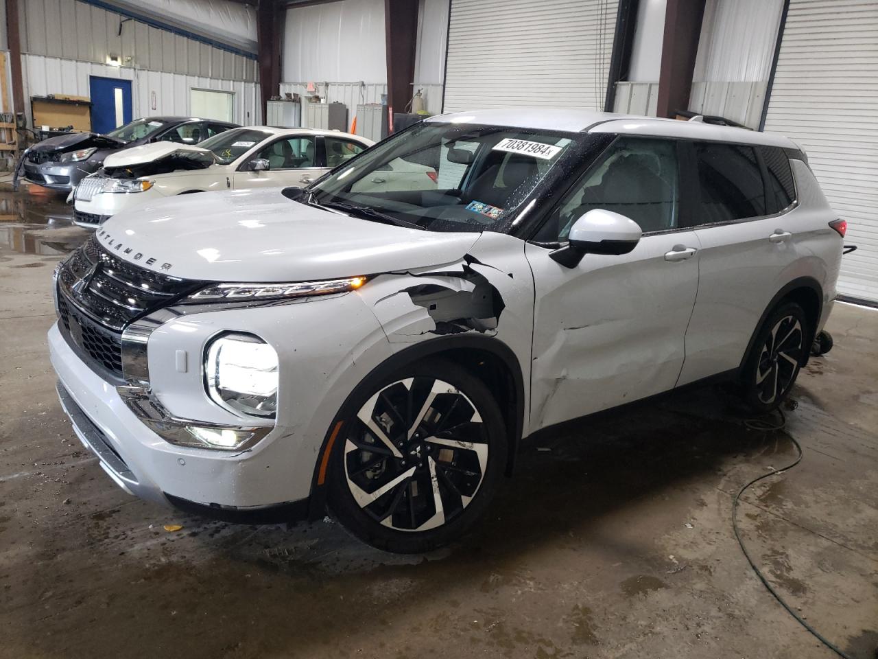 MITSUBISHI Outlander 2024