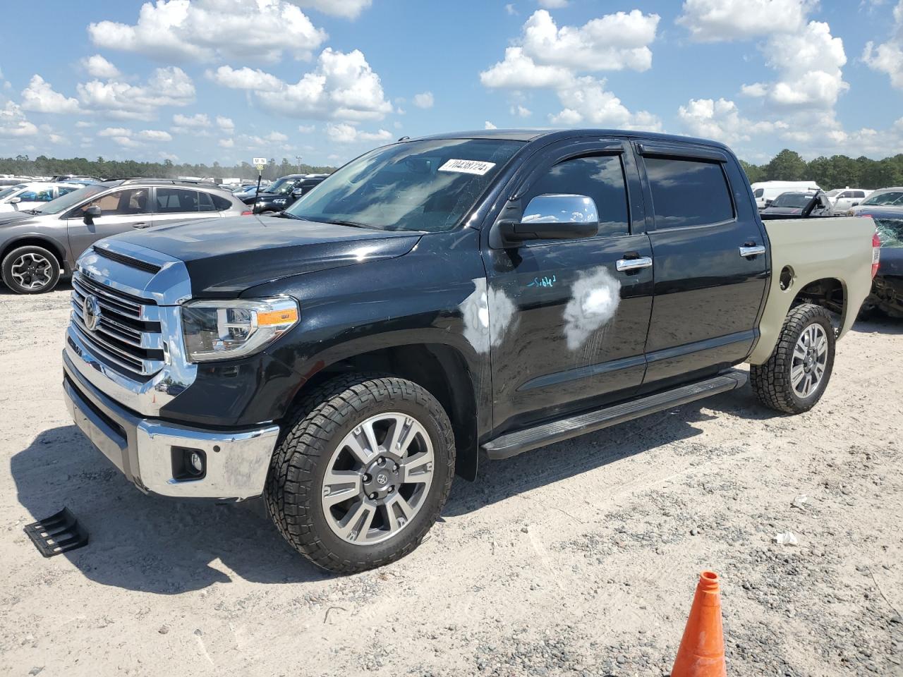 TOYOTA TUNDRA CRE 2019