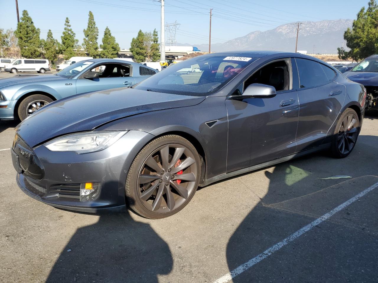 TESLA MODEL S 2015