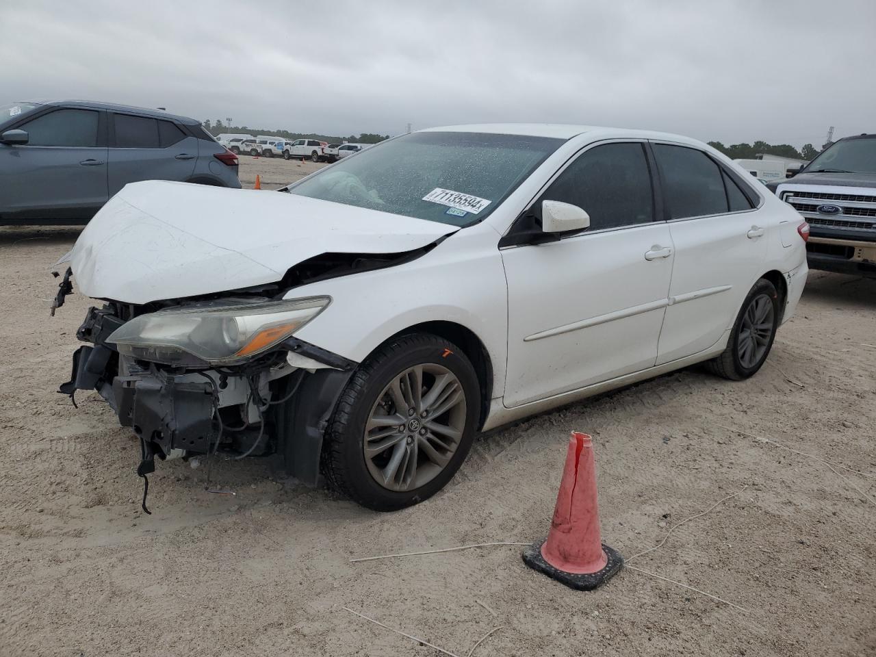 TOYOTA CAMRY LE 2017
