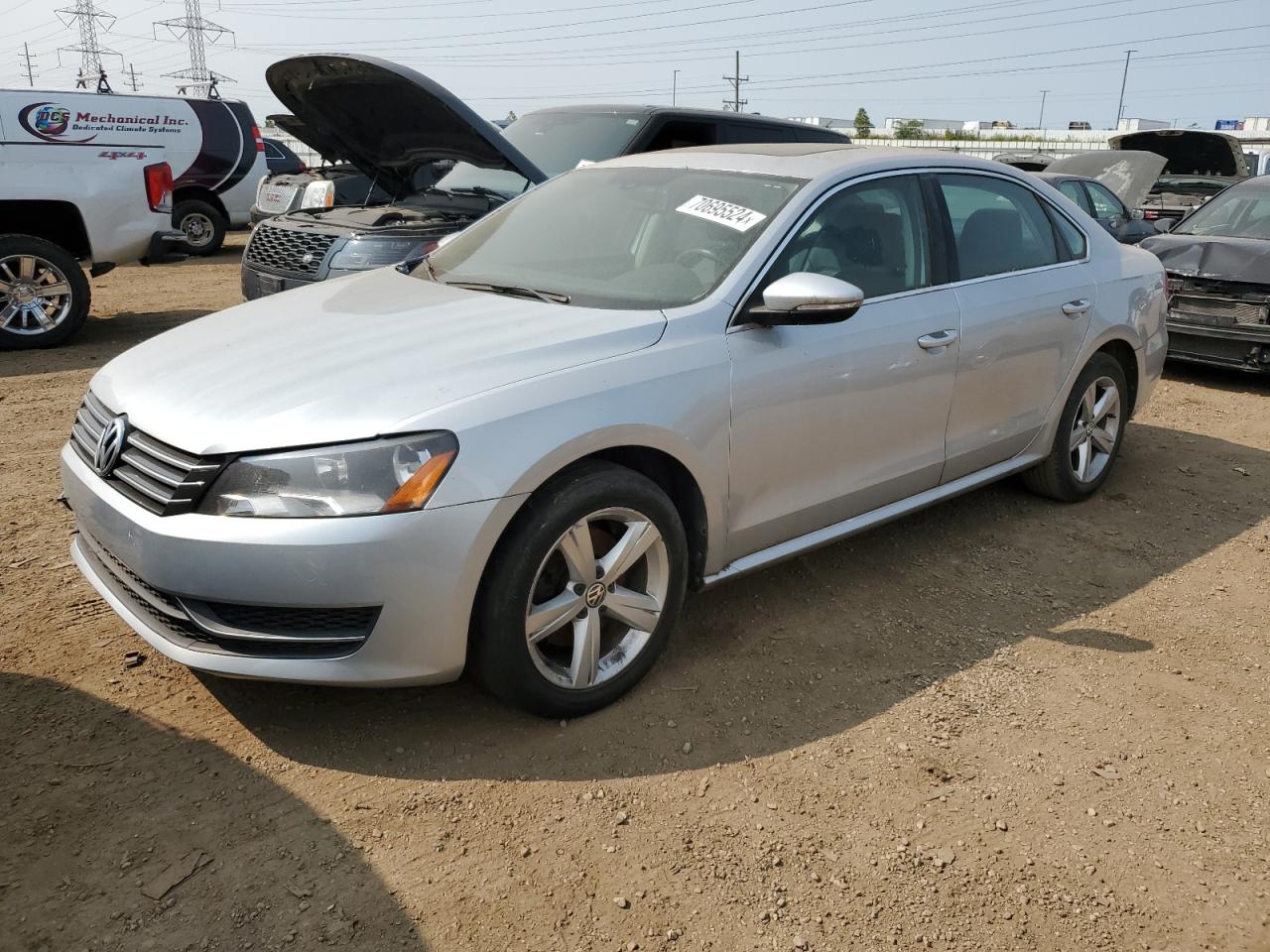 VOLKSWAGEN PASSAT SE 2012