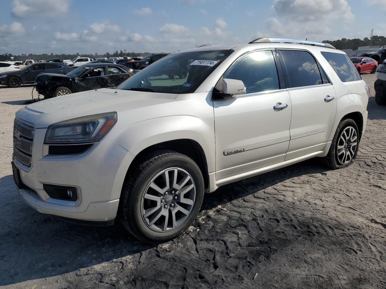 GMC ACADIA DEN 2013