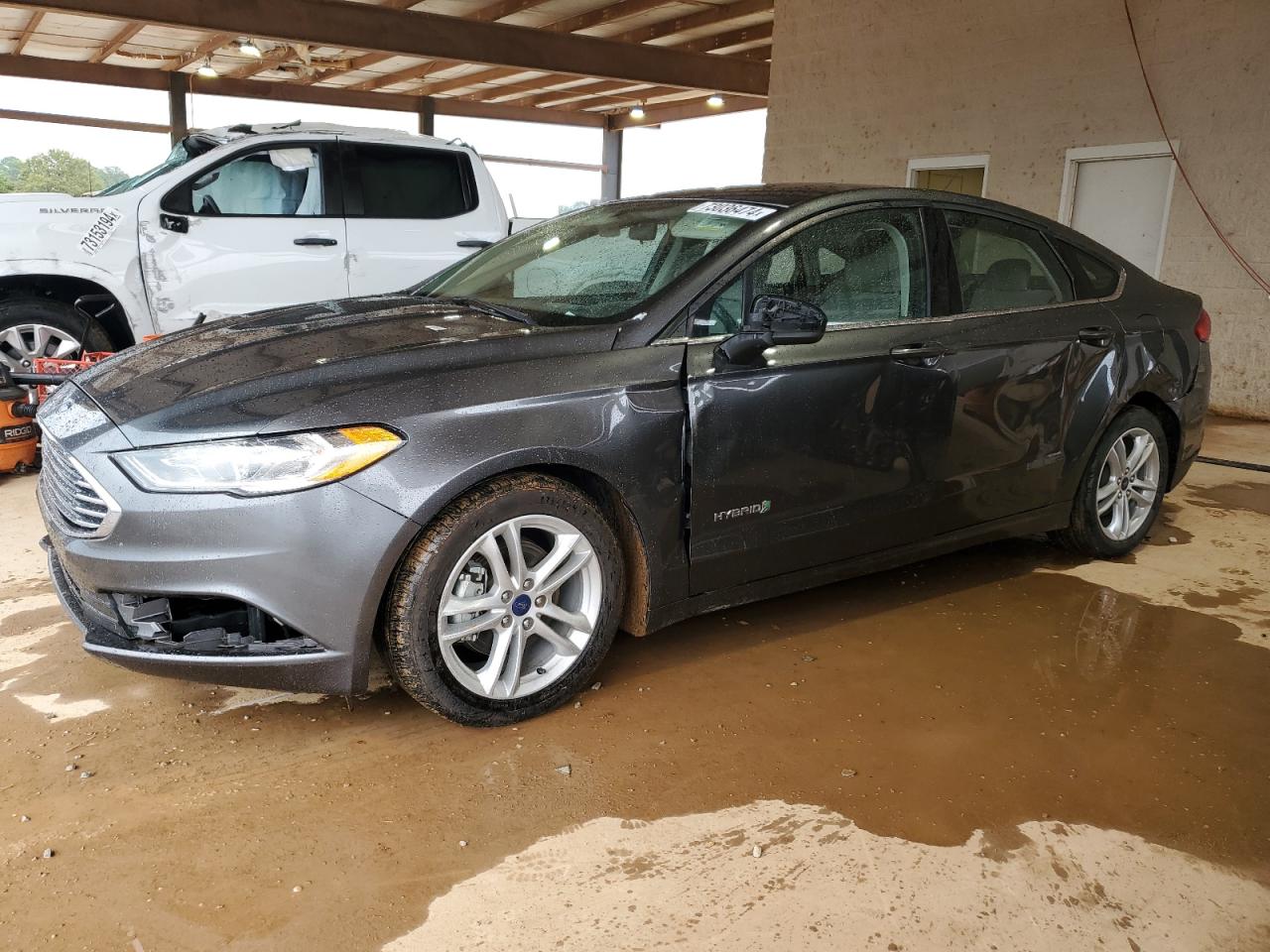 FORD FUSION S H 2018