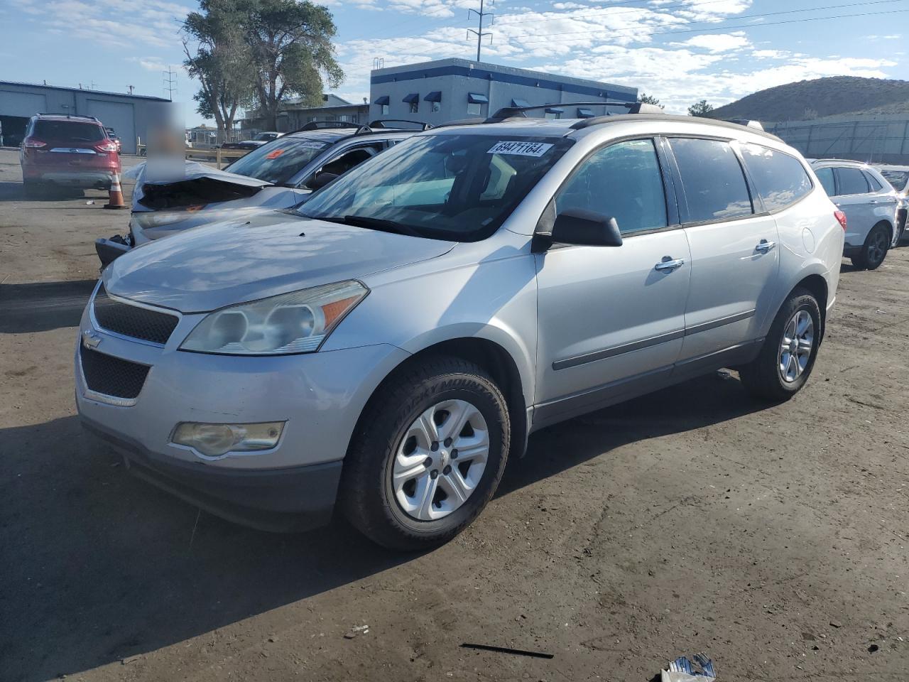 CHEVROLET TRAVERSE 2011