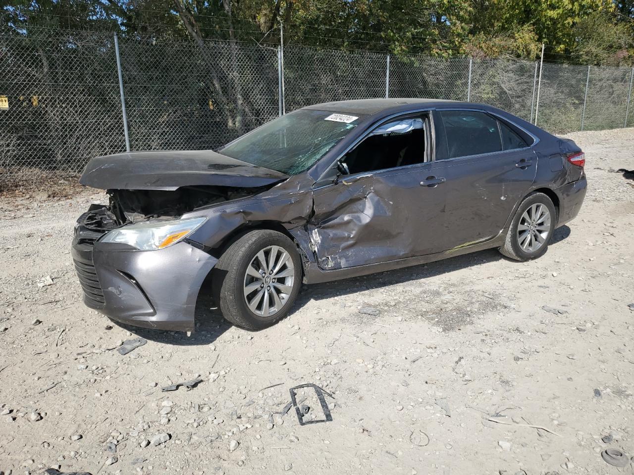 TOYOTA CAMRY LE 2016