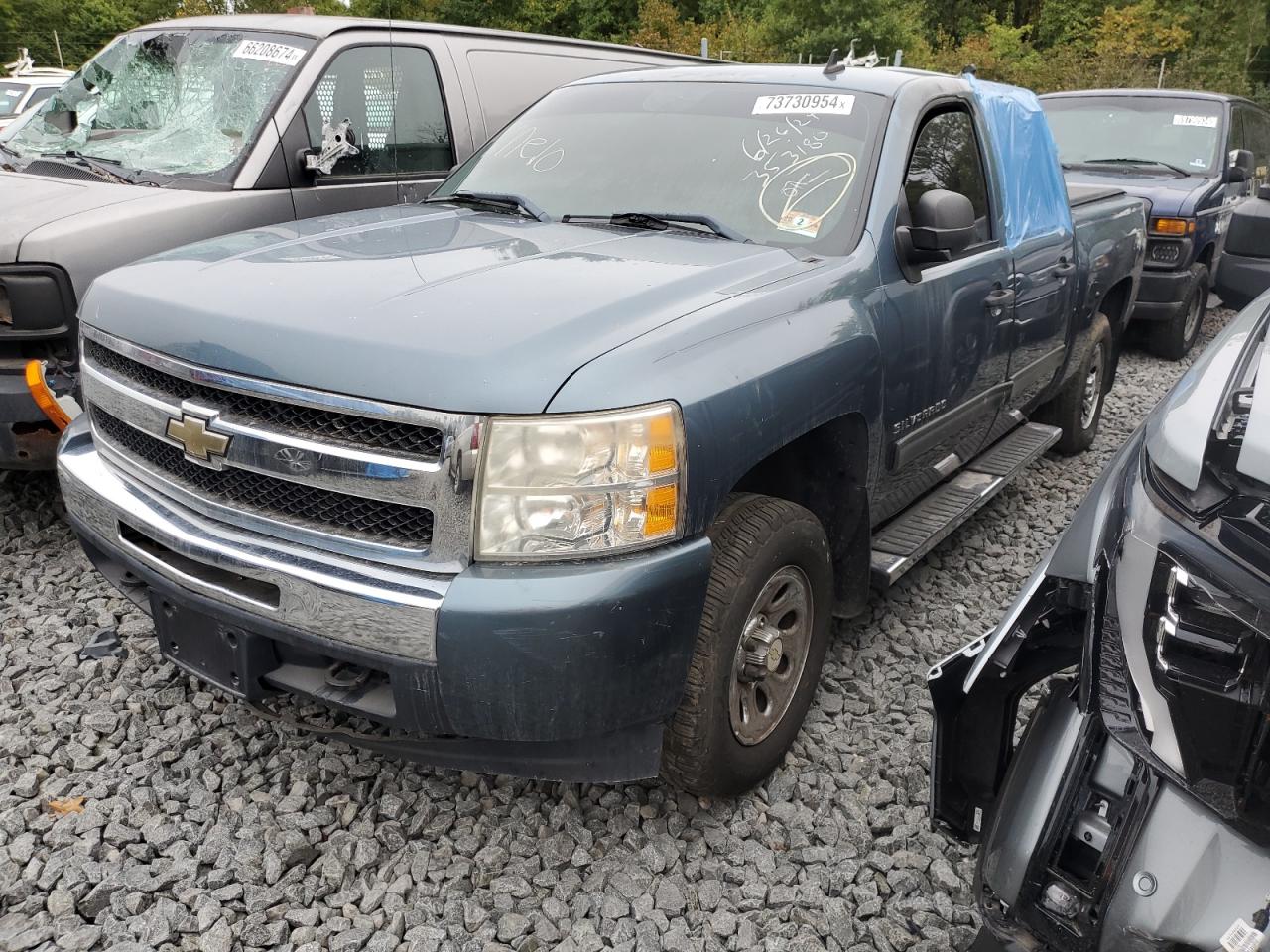 CHEVROLET SILVERADO 2011