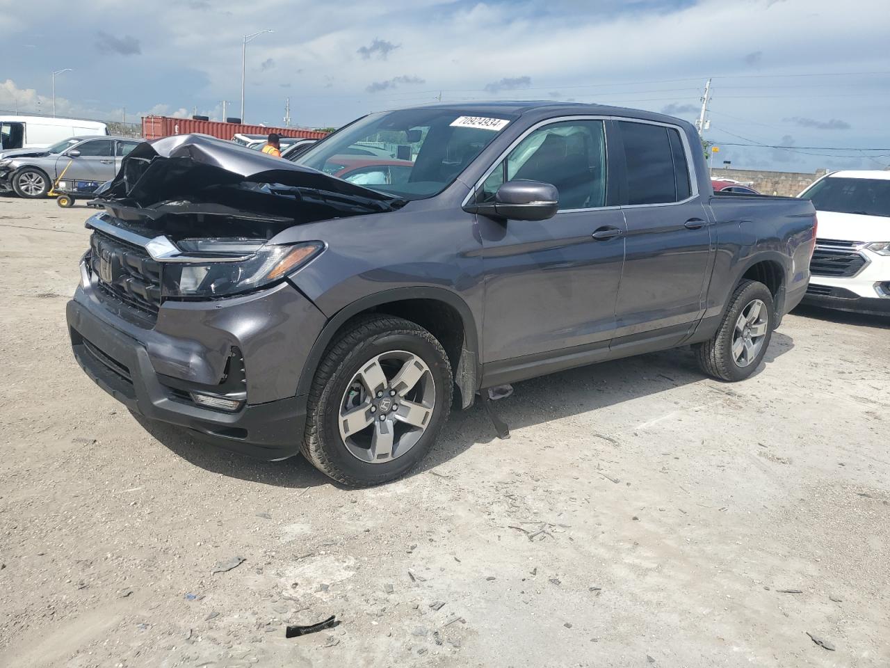 HONDA RIDGELINE 2025