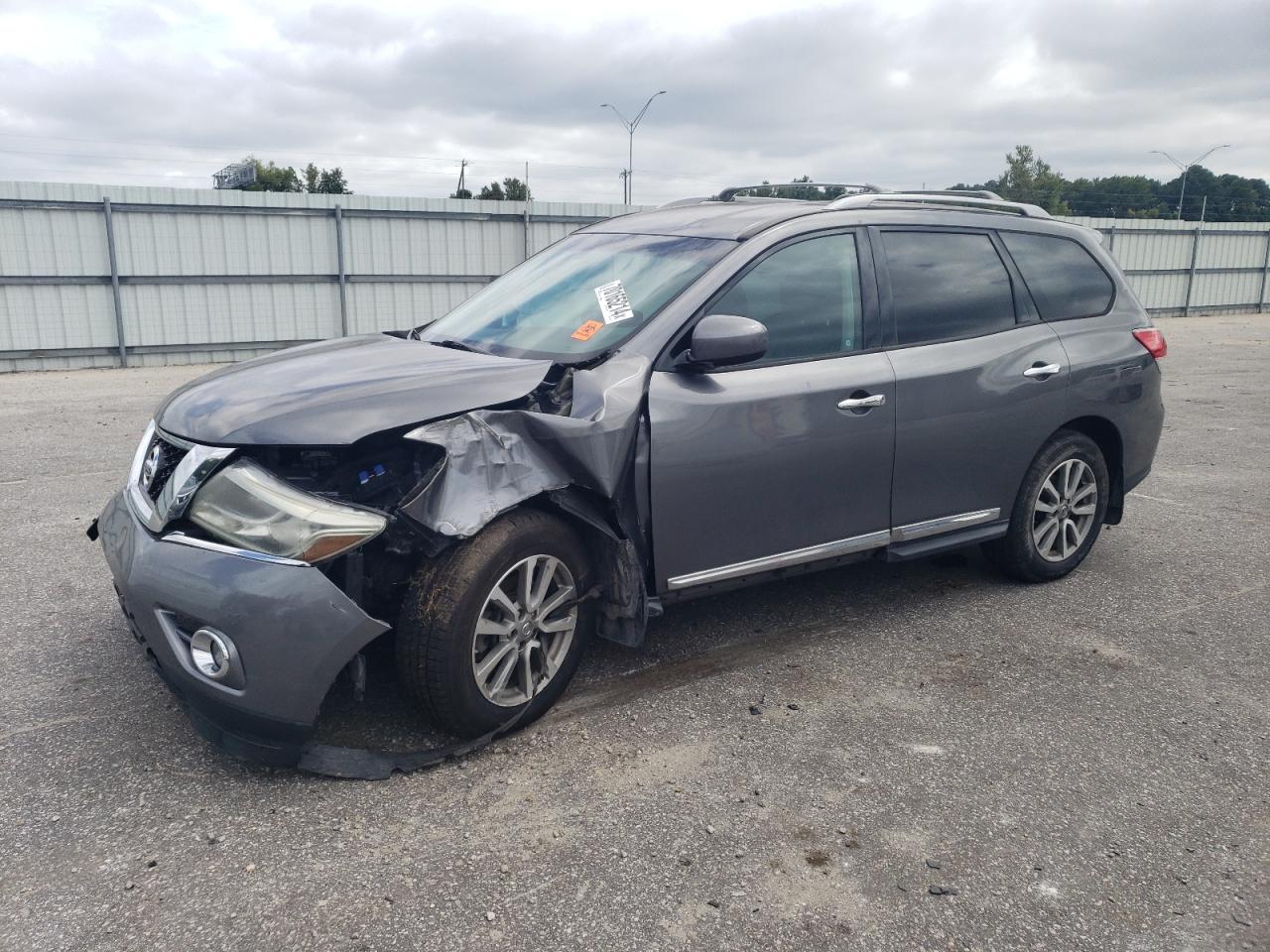 NISSAN PATHFINDER 2016
