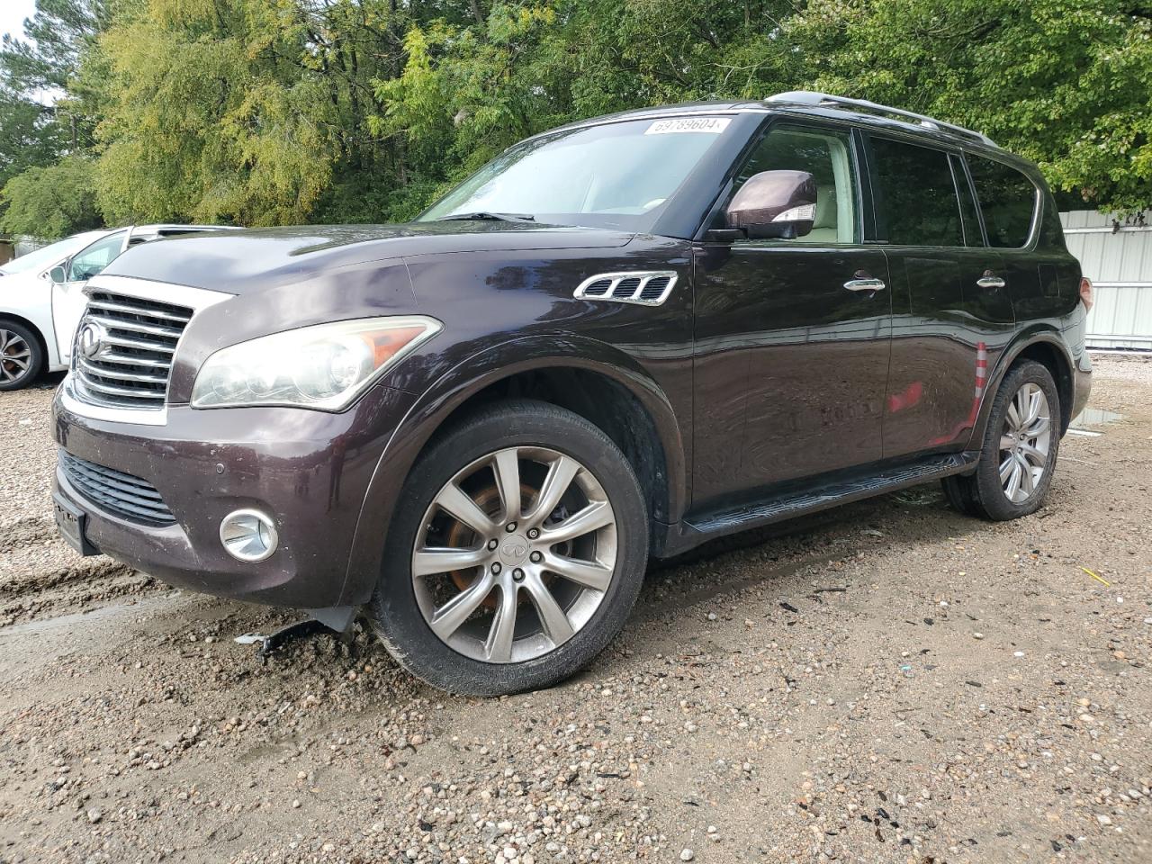 INFINITI QX56 2011