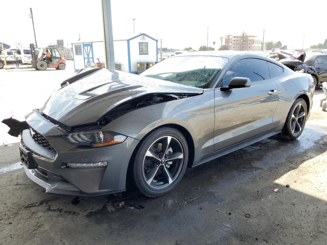 FORD MUSTANG 2021