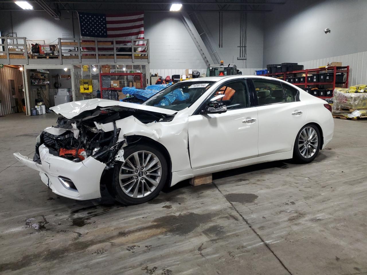 INFINITI Q50 2019