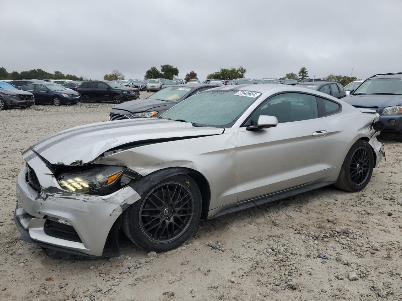 FORD MUSTANG 2015